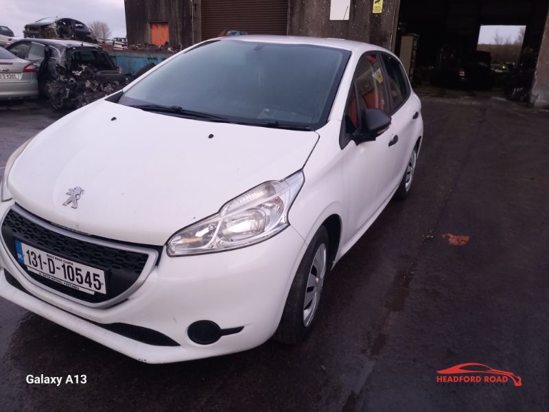 2013 PEUGEOT 208 ACCESS 1.0 4DR for breaking