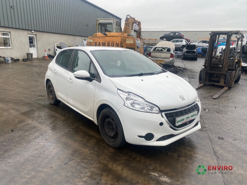 2013 PEUGEOT 208 ACCESS PLUS for breaking