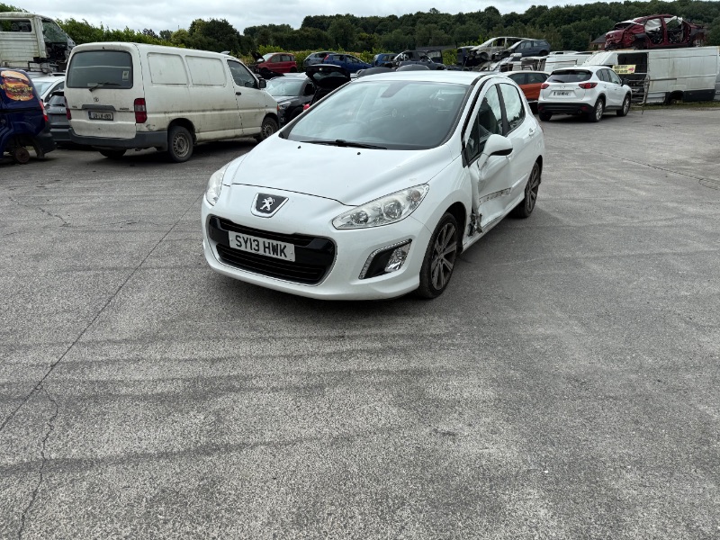 2013 PEUGEOT 308 ACTIVE E-HDI for breaking