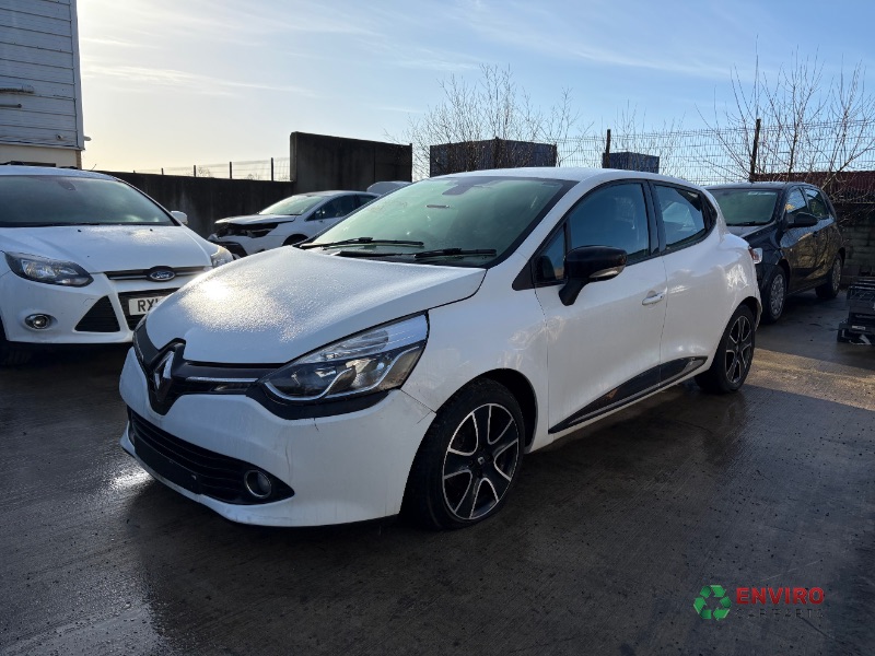 2013 RENAULT CLIO DYNAMIQUE MEDIANAV for breaking