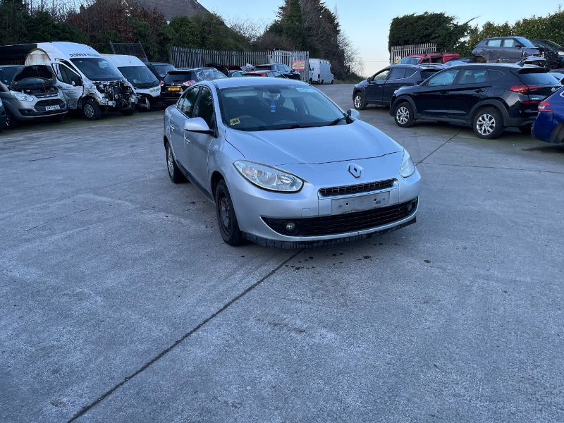 2013 RENAULT FLUENCE 1.5 DCI 90 DYNAMIQUE 4DR for breaking