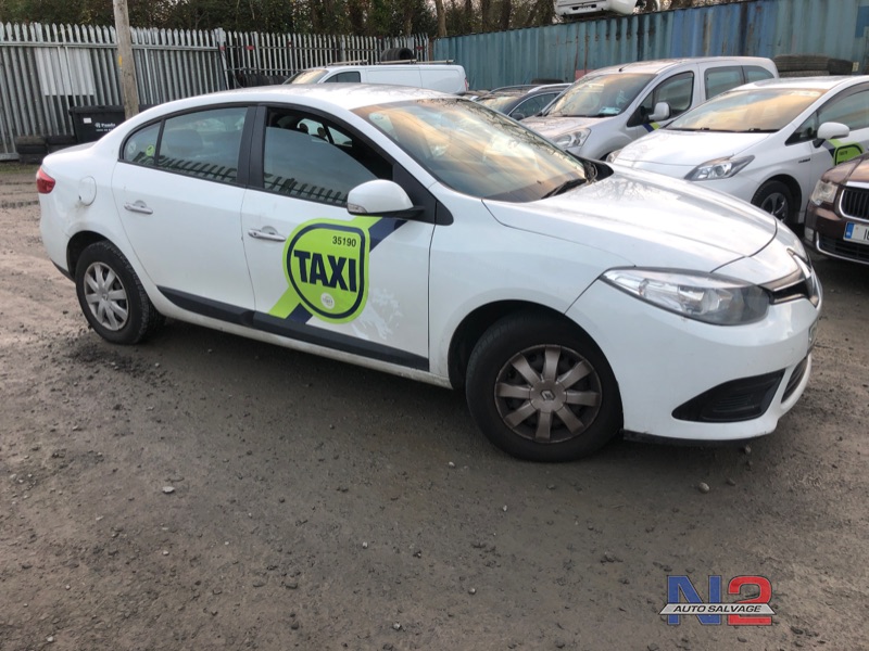 2013 RENAULT FLUENCE EXPRESSION 1.5 DCI 110 4DR AUTO for breaking