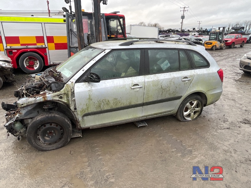 2013 SKODA FABIA CO AMBITION 1.2 TSI 105HP DSG 4DR AUTO for breaking