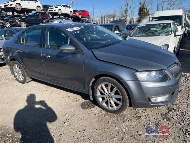 2013 SKODA OCTAVIA 1.6 TDI CR ELEGANCE 10 105PS 5DR for breaking