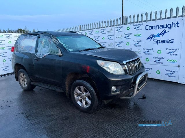 2013 TOYOTA LANDCRUISER LC SWB GX COMMERCIAL 2DR for breaking