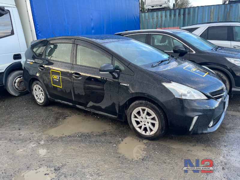 2013 TOYOTA PRIUS ZVW40 HYBRID 5DR AUTO 7S for breaking