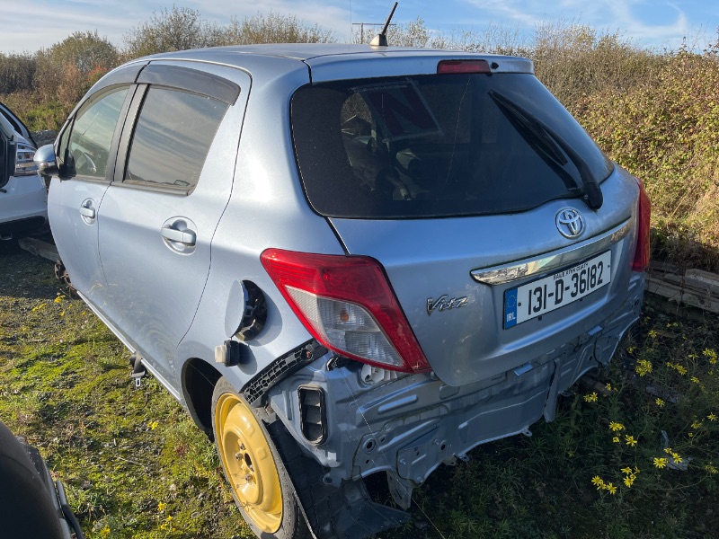 2013 TOYOTA VITZ KSP130 5DR AUTO for breaking