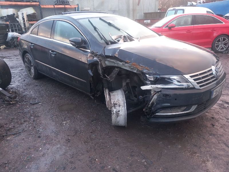 2013 VOLKSWAGEN CC 2.0 TDI GT BLUEMOTION 140PS 4DR for breaking