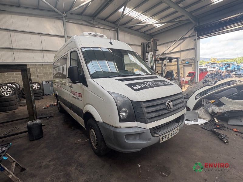 2013 VOLKSWAGEN CRAFTER CR35 TDI 109 MWB for breaking