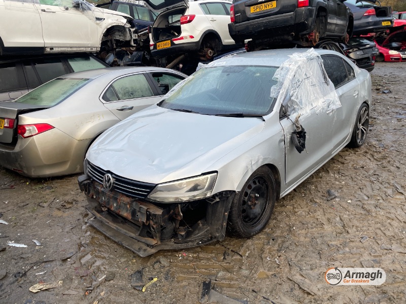 2013 VOLKSWAGEN JETTA SE BLUEMOTION TECHNOLOGY TDI for breaking