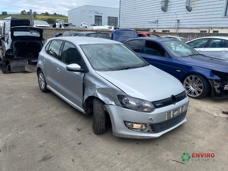 2013 VOLKSWAGEN POLO BLUEMOTION TDI for breaking