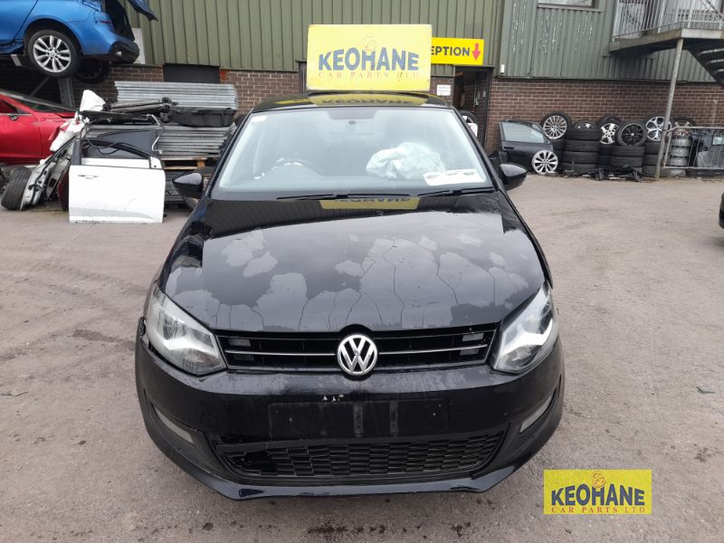2013 VOLKSWAGEN POLO COMFORTLINE 1.2 MANUAL 5SPEED 70HP 5DR for breaking