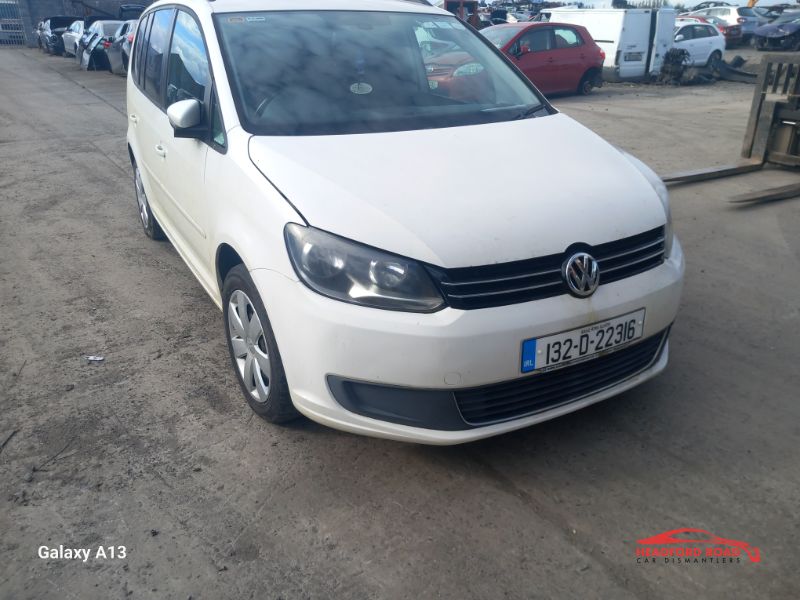 2013 VOLKSWAGEN TOURAN 1.4 TSI DBA-1TCTH 5DR A AUTO for breaking