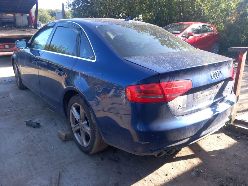 2014 AUDI A4 2.0 TDI SE TECHNIK ULTRA 16 163PS 4DR for breaking