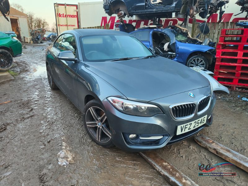 2014 BMW 2 SERIES 218D SPORT for breaking