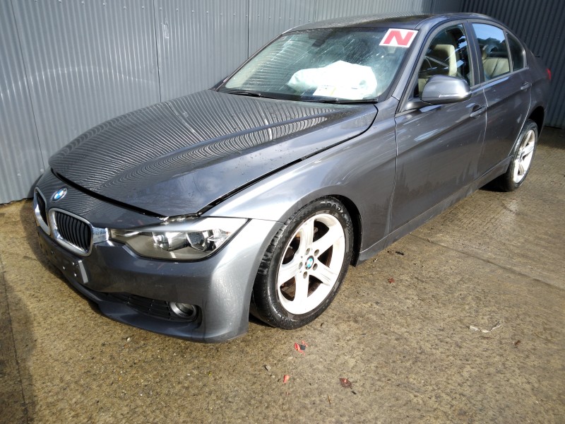 2014 BMW 3 SERIES 316 316D SE Z3AP 4DR for breaking