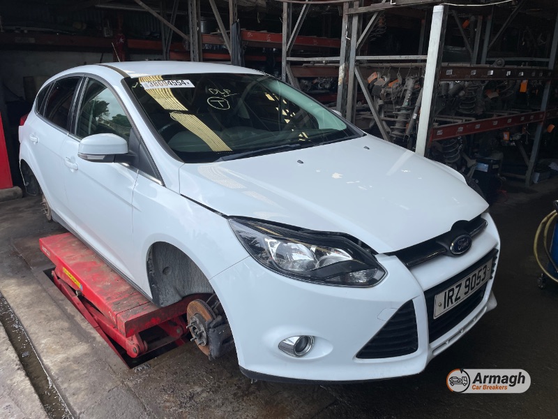 2014 FORD FOCUS ZETEC TDCI for breaking