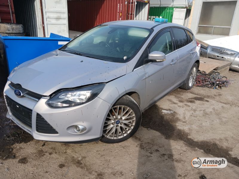 2014 FORD FOCUS ZETEC TURBO for breaking