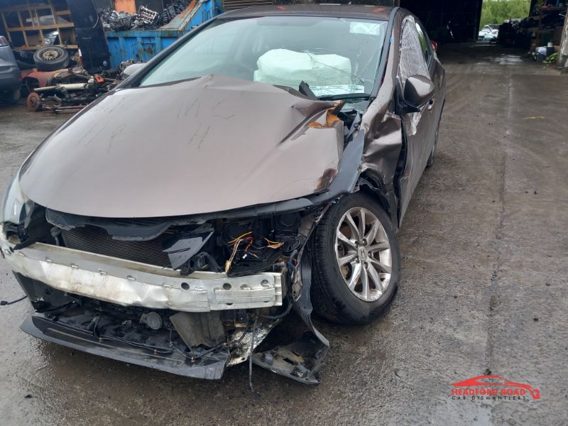 2014 HONDA CIVIC 1.4 I VTEC S 5DR for breaking