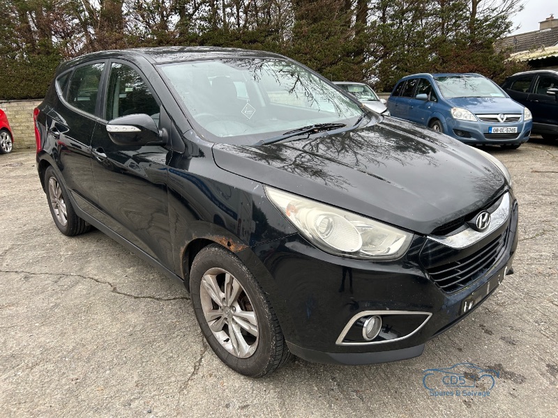 2014 HYUNDAI IX35 STYLE 2WD CRDI for breaking