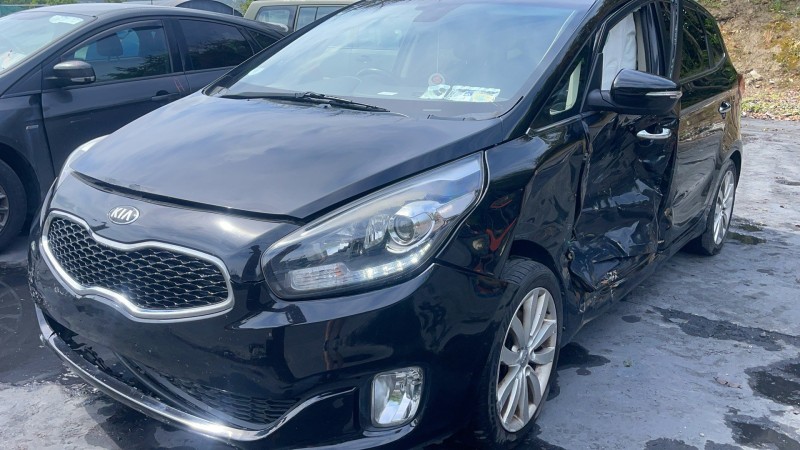 2014 KIA CARENS 1.7 CRDI 3 7 SEATS ECO for breaking