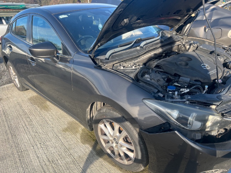 2014 MAZDA MAZDA3 150PS EXECUTIVE 4DR for breaking