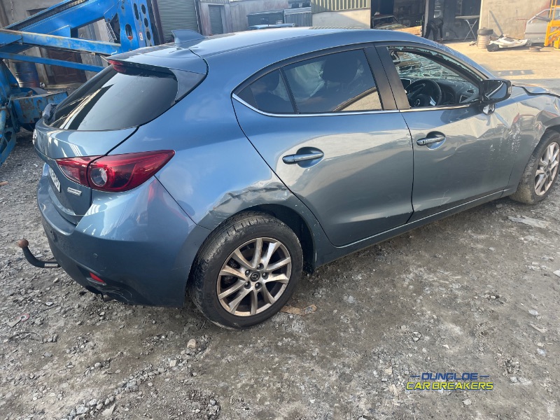 2014 MAZDA MAZDA3 2.2 D SKYACTIV-D SE-L NAV 5DR for breaking