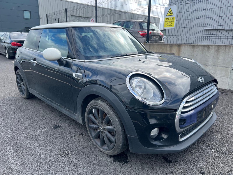 2014 MINI COOPER D for breaking