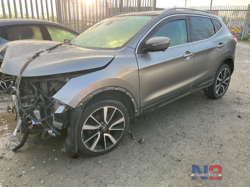 2014 NISSAN QASHQAI 1.5 DCI TEKNA 110PS 5DR for breaking
