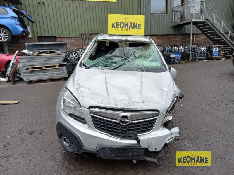 2014 OPEL MOKKA SC 1.7 CDTI 4DR for breaking