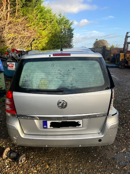 2014 OPEL ZAFIRA VAUXHALL 1.7 CDTI ECOFLEX EXCLUSIVE 108BHP 5DR for breaking