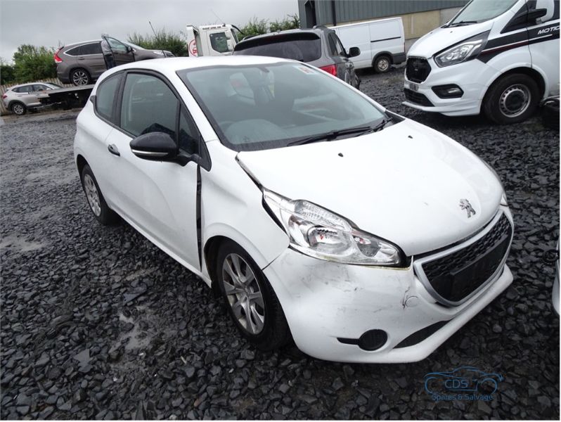2014 PEUGEOT 208 ACCESS for breaking