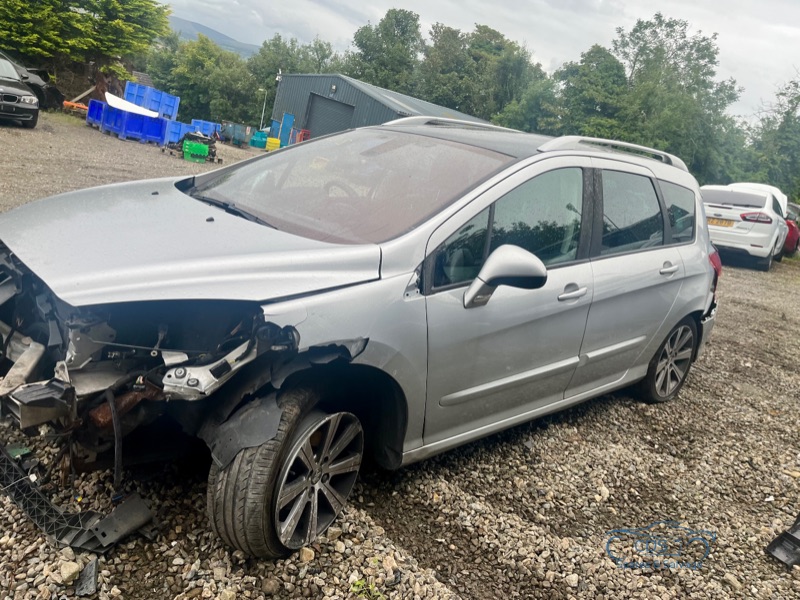 2014 PEUGEOT 308 ACTIVE NAV VERS-N SW E-HDI for breaking