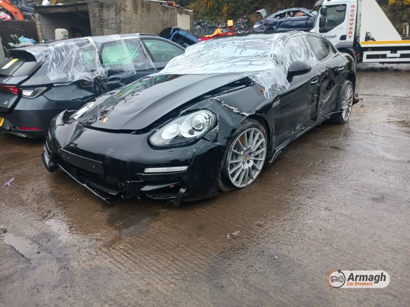 2014 PORSCHE PANAMERA D V6 TIPTRONIC for breaking