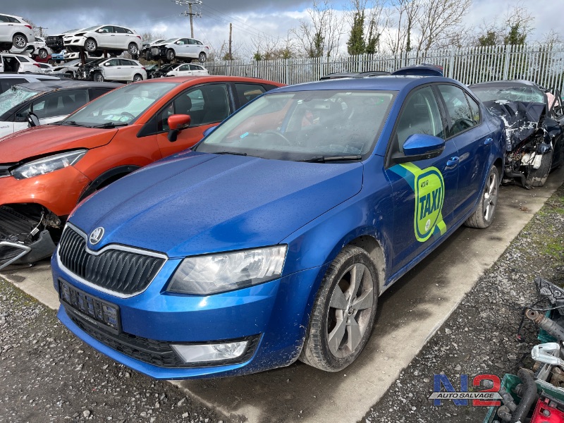 2014 SKODA OCTAVIA ELEGANCE 1.6 TDI 105HP DSG 4 4DR AUTO for breaking