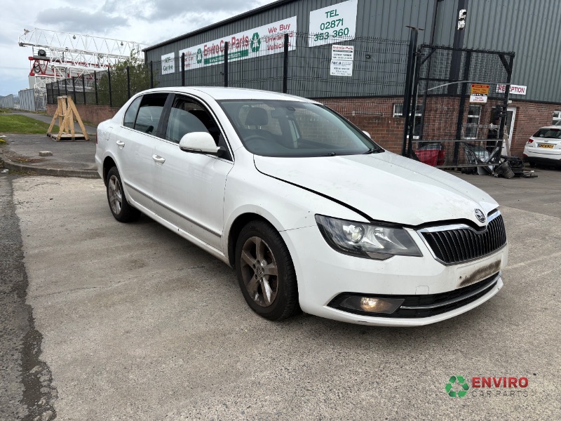 2014 SKODA SUPERB ELEGANCE TDI CR for breaking