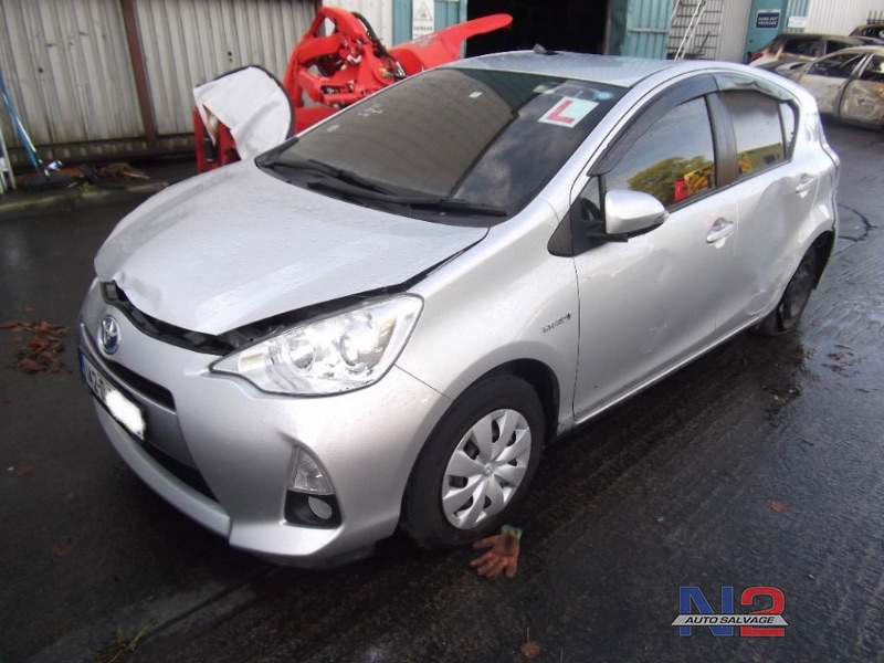 2014 TOYOTA AQUA 1.5 NHP10 5DR AUTO for breaking