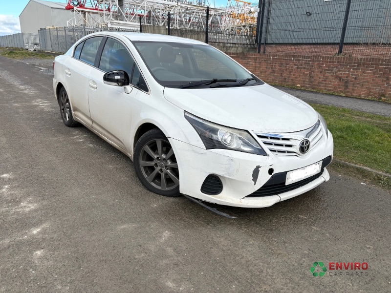 2014 TOYOTA AVENSIS ACTIVE D-4D for breaking