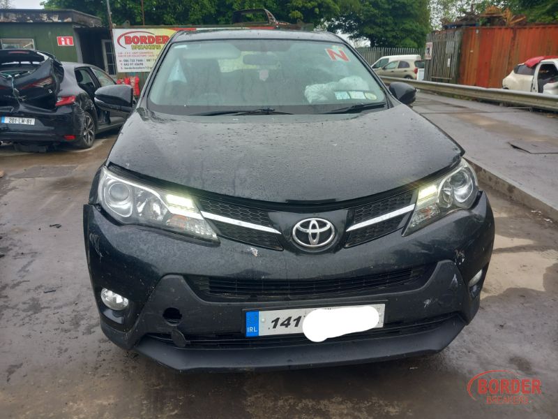 2014 TOYOTA RAV4 2.0 D-4D AURA 2WD 4DR for breaking
