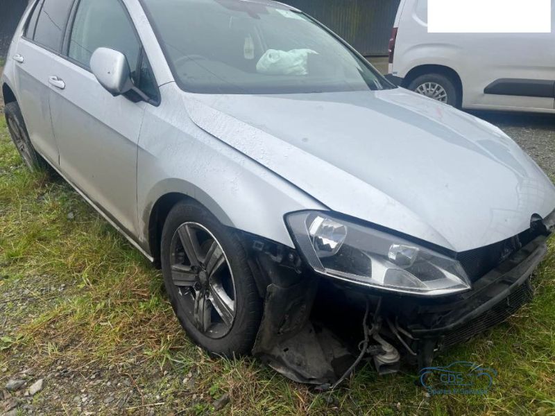 2014 VOLKSWAGEN GOLF 1.6 TDI MATCH BLUEMOTION 105PS 5 5DR for breaking