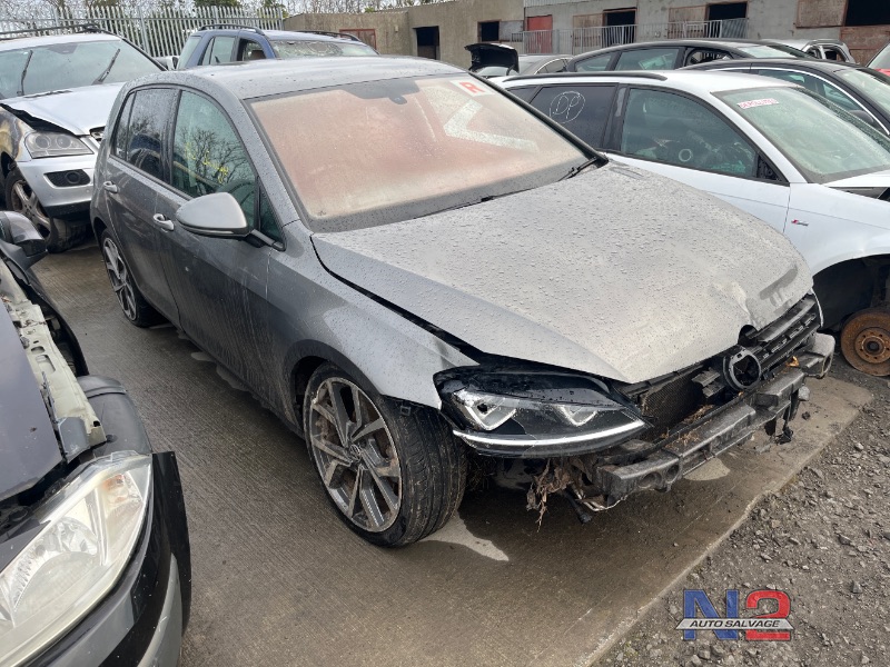 2014 VOLKSWAGEN GOLF SE BLUEMOTION TECHNOLOGY TDI for breaking