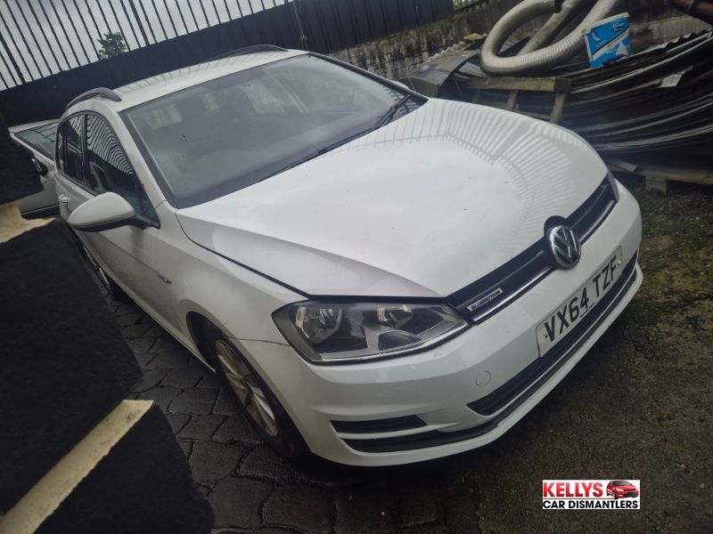 2014 VOLKSWAGEN GOLF TDI BLUEMOTION for breaking