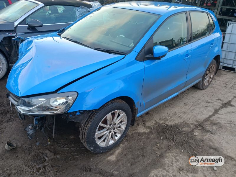 2014 VOLKSWAGEN POLO SE TSI for breaking