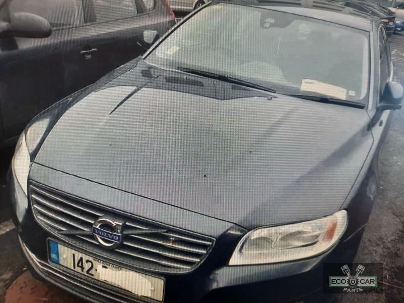 2014 VOLVO S80 D4 SE GT 4DR AUTO for breaking