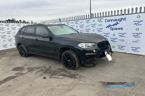 2015 BMW X5 SD 25D SE G1 2TB 7S KS02 4DR SDRIVE25D 2TB7 AUTO for breaking