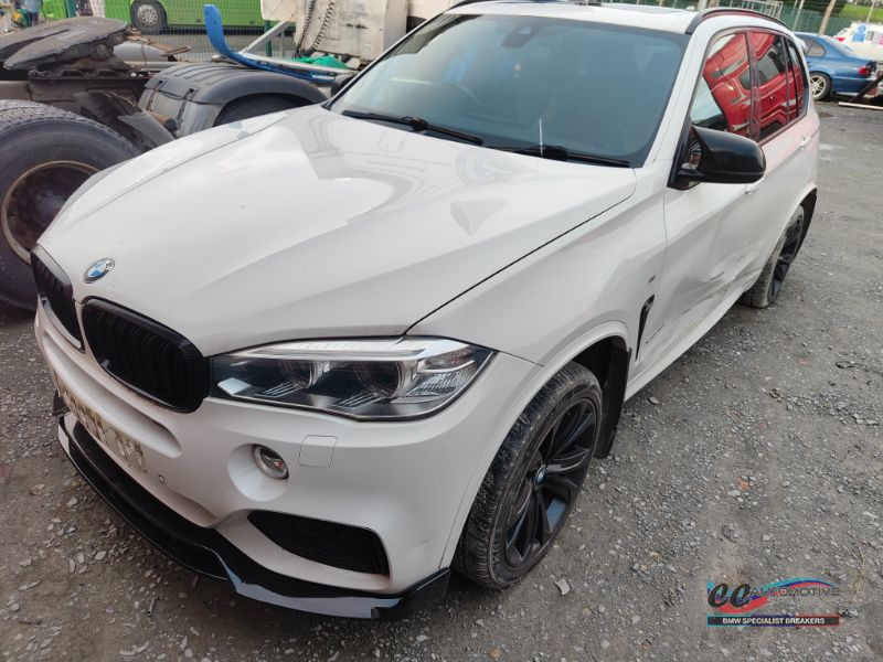 2015 BMW X5 XDRIVE40D M SPORT AUTO for breaking