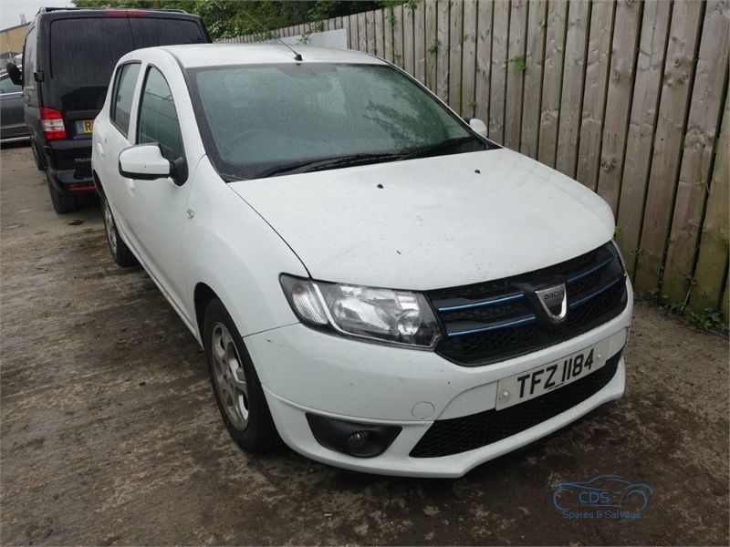 2015 DACIA SANDERO LAUREATE TCE for breaking