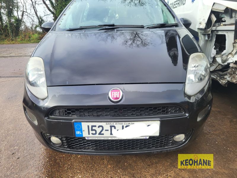 2015 FIAT PUNTO EASY 1.3 4DR for breaking