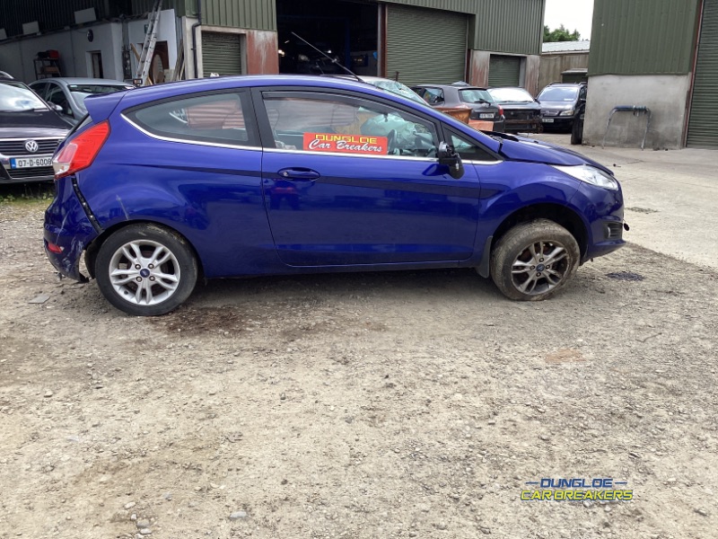 2015 FORD FIESTA 1.25 ZETEC 82PS 3DR ARGENTO for breaking