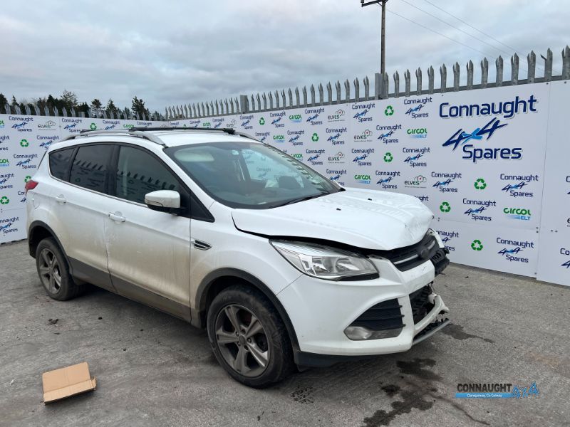 2015 FORD KUGA COMMERCIAL ZETEC 2SEATS 2.0 120PS FW 2S 120 FWD for breaking